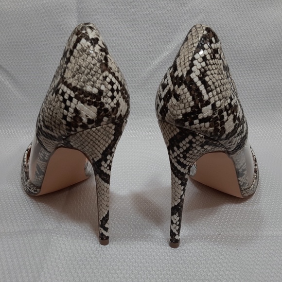 Steve Madden Snake Skin Heels - Picture 4 of 7